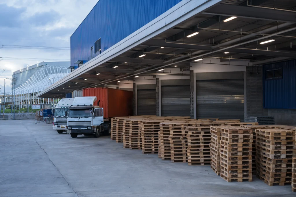 5 powodów, dla których&nbsp;warto kupować palety od&nbsp;producenta